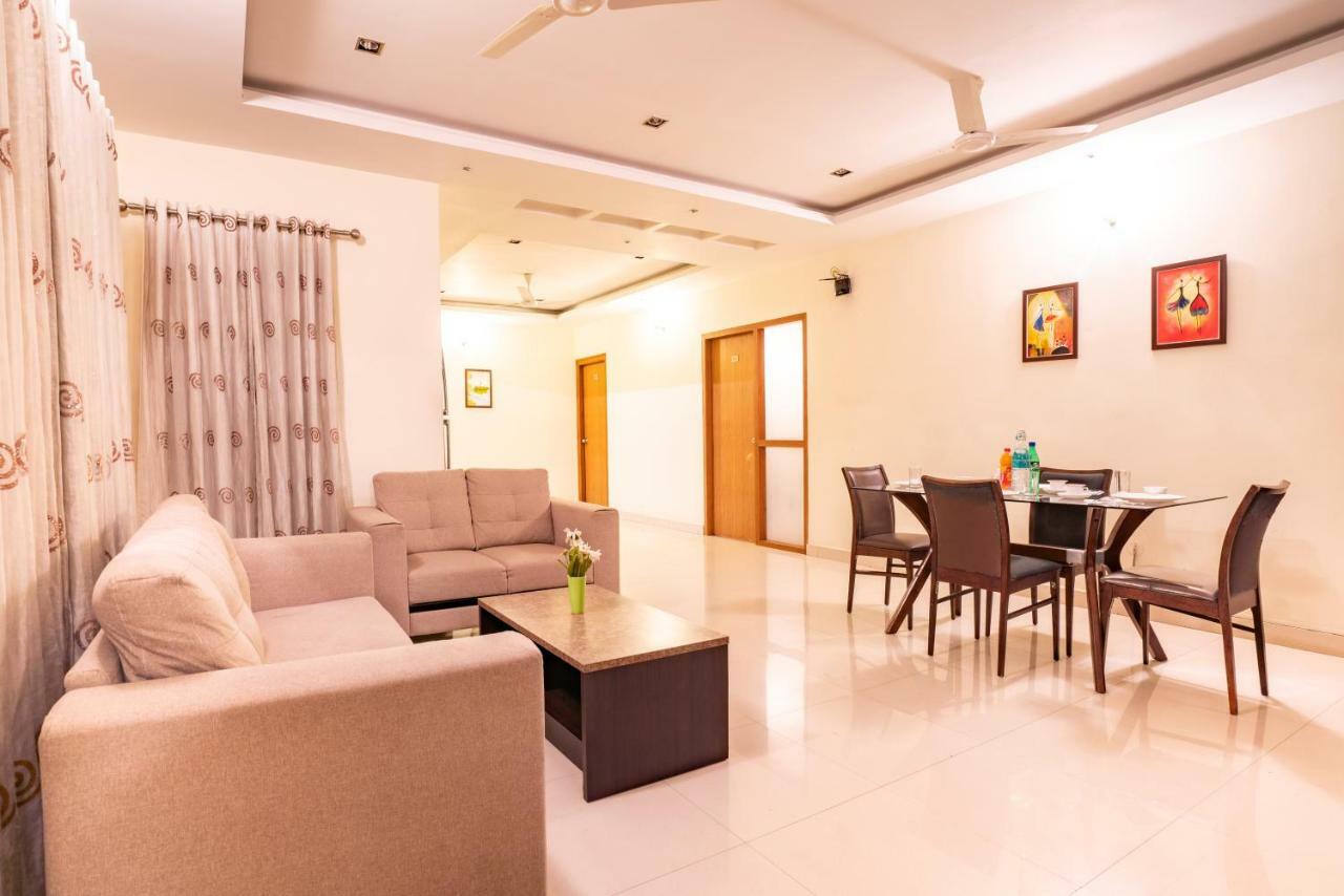 Blueberry Service Apartments 하이데라바드 외부 사진